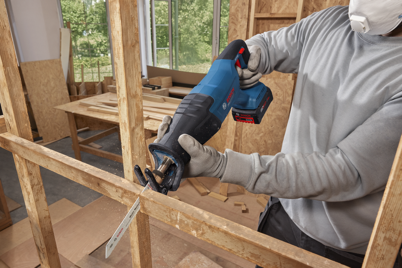 Bosch Professional Cordless Reciprocating Saw GSA 18V-280 (Solo) 06016D10L0 - Power Tool Services