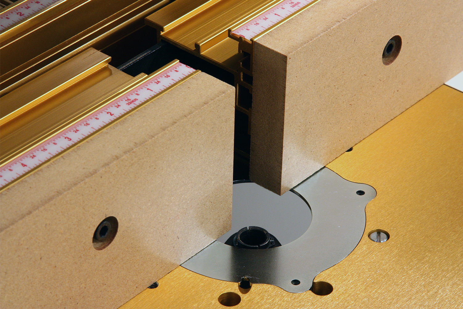 Incra Router Fence and Table Combo - 4