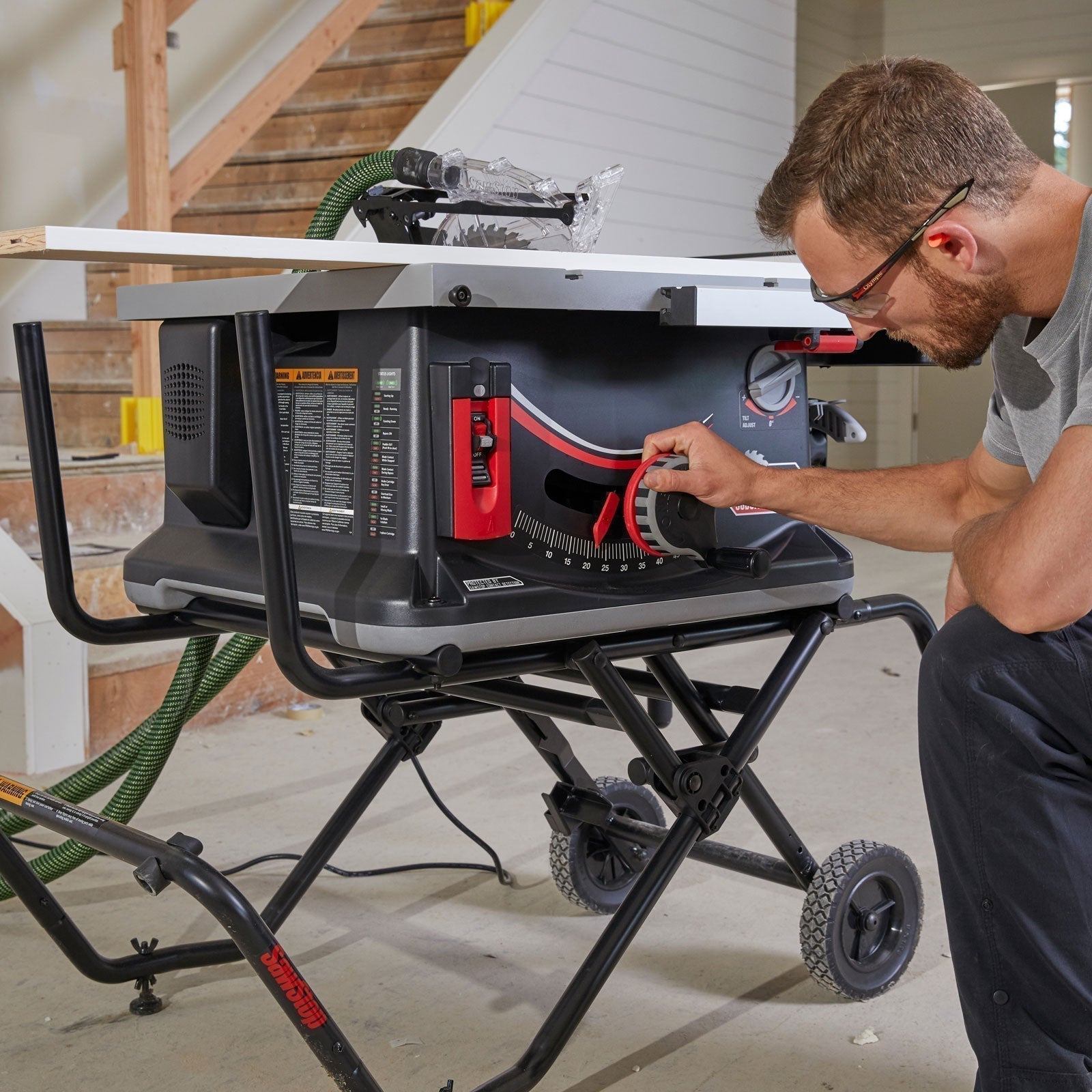 SawStop Jobsite Saw Pro with Mobile Cart JSS230A50I Power Tool Services