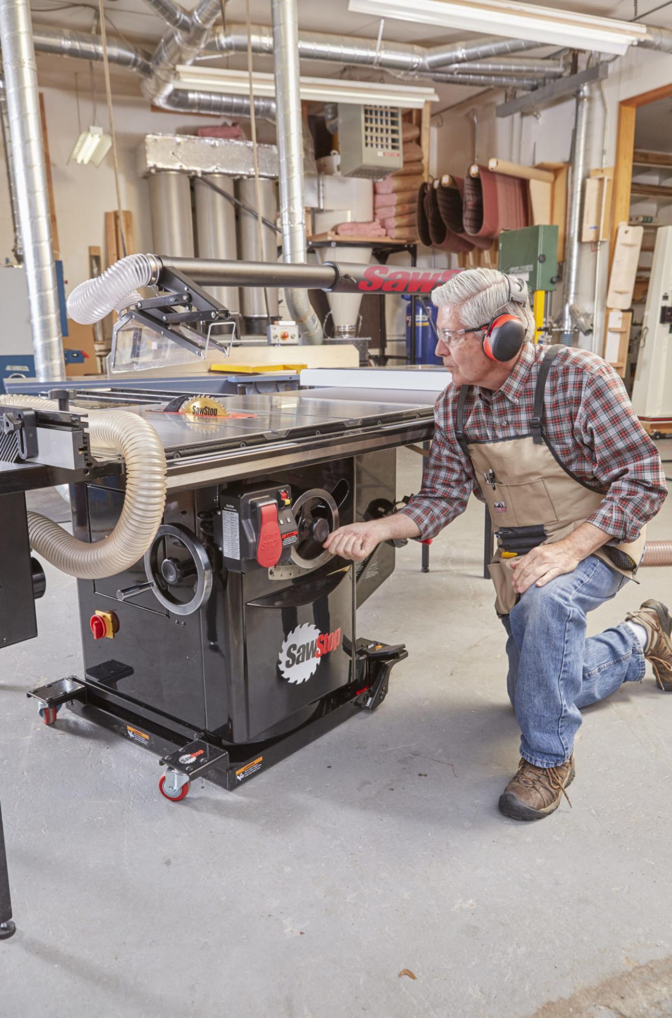 Sawstop 3hp professional store table saw