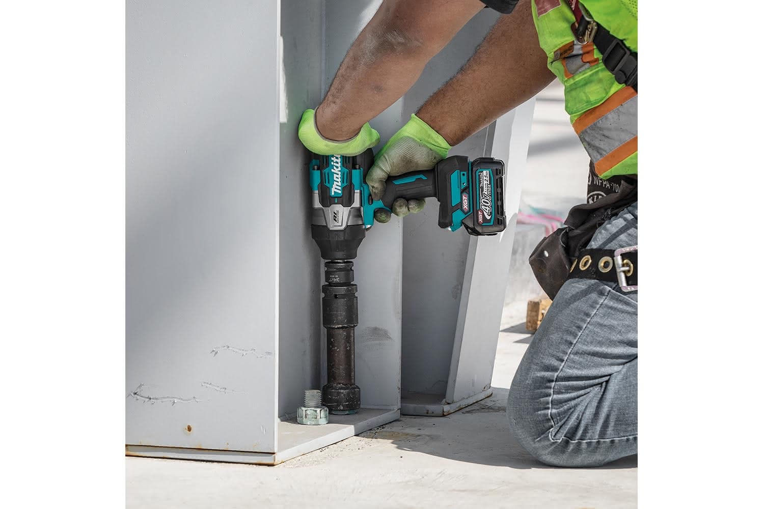 Makita 40V XGT Cordless Brushless 3/4" High Torque Impact Wrench TW001GZ 9 - Power Tool Services
