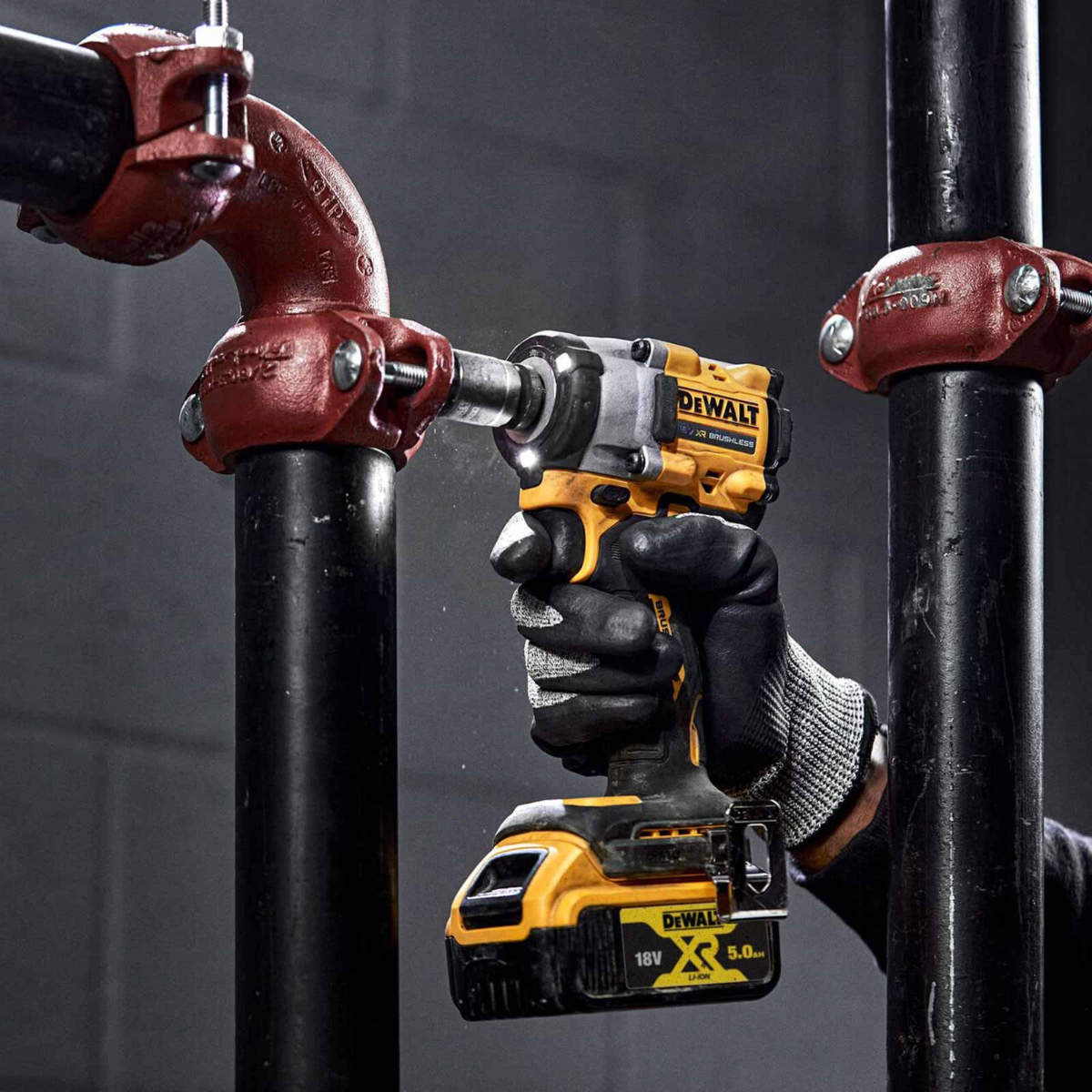 Dewalt 18v Impact Wrench DCF921NT - Power Tool Services