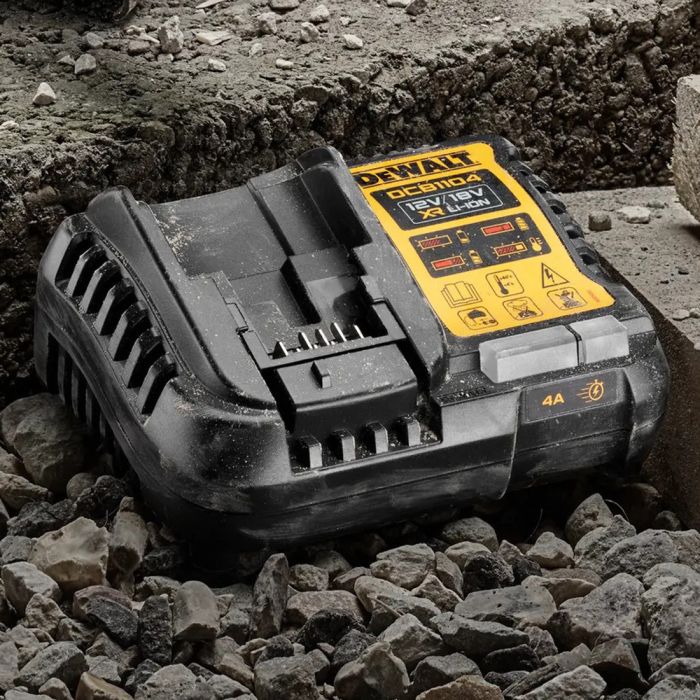 Dewalt 18V Battery Kits 5Ah DCB1104P2-QW 6 - Power Tool Services