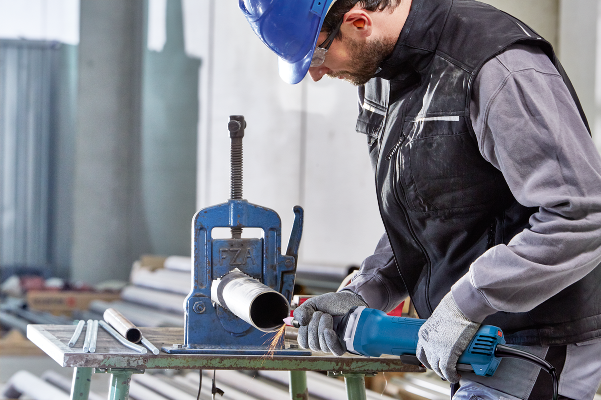 Bosch Professional Straight Grinder GGS 30 LPS 06012B52K0 8 - Power Tool Services