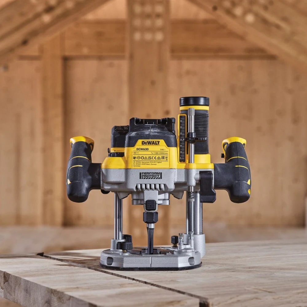 DEWALT 18V Plunge Router 12.7mm (1/2") | DCW620NT