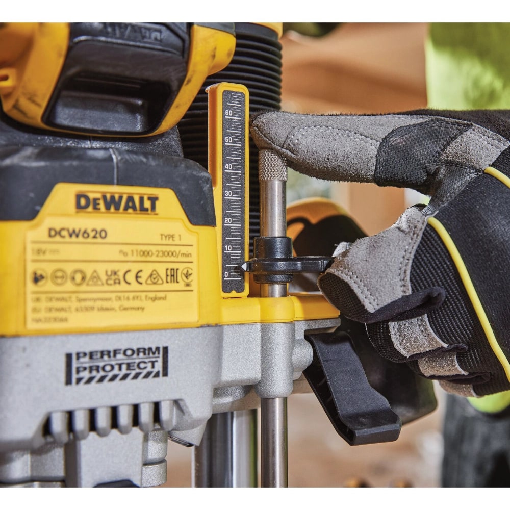 DEWALT 18V Plunge Router 12.7mm (1/2") | DCW620NT