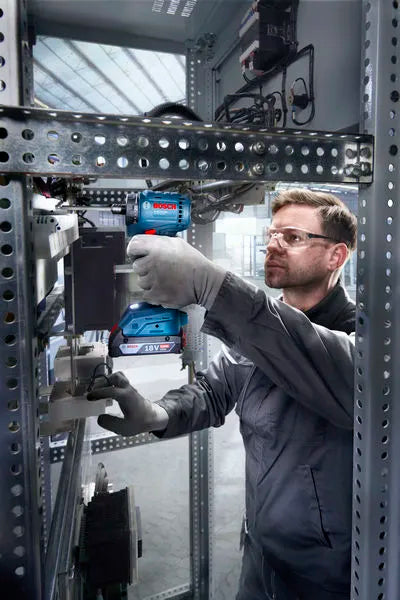 Bosch Industrial Cordless Screw Driver ISR 18V-30 PHX 06019M7101 4 - Power Tool Services