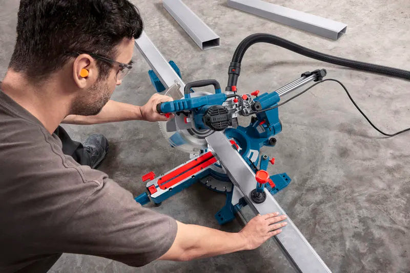 Bosch Professional Mitre Saw GCM 305-216S 0601B61000 9 - Power Tool Services