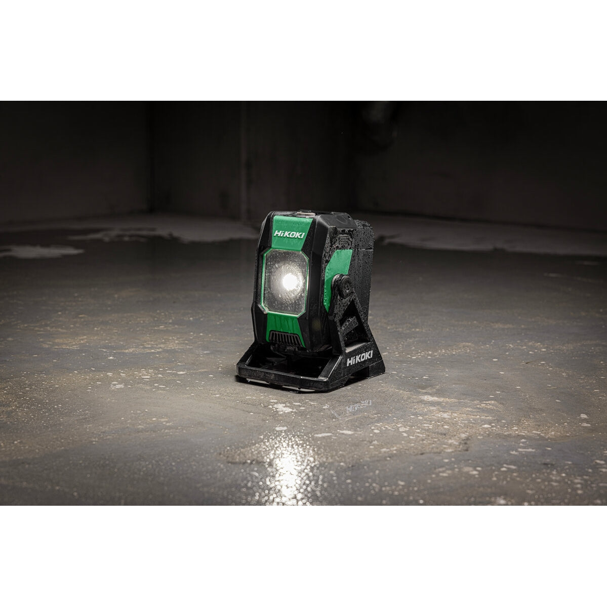 Hikoki 18v Cordless Portable Lamp UB18DB Basic 6 - Power Tool Services