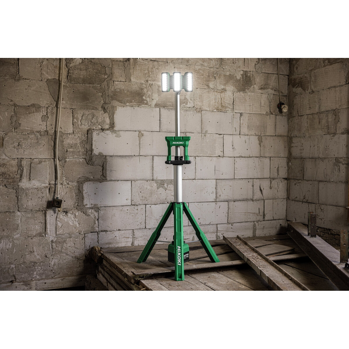 Hikoki 18v Cordless Construction Light UB18DG Basic 3 - Power Tool Services